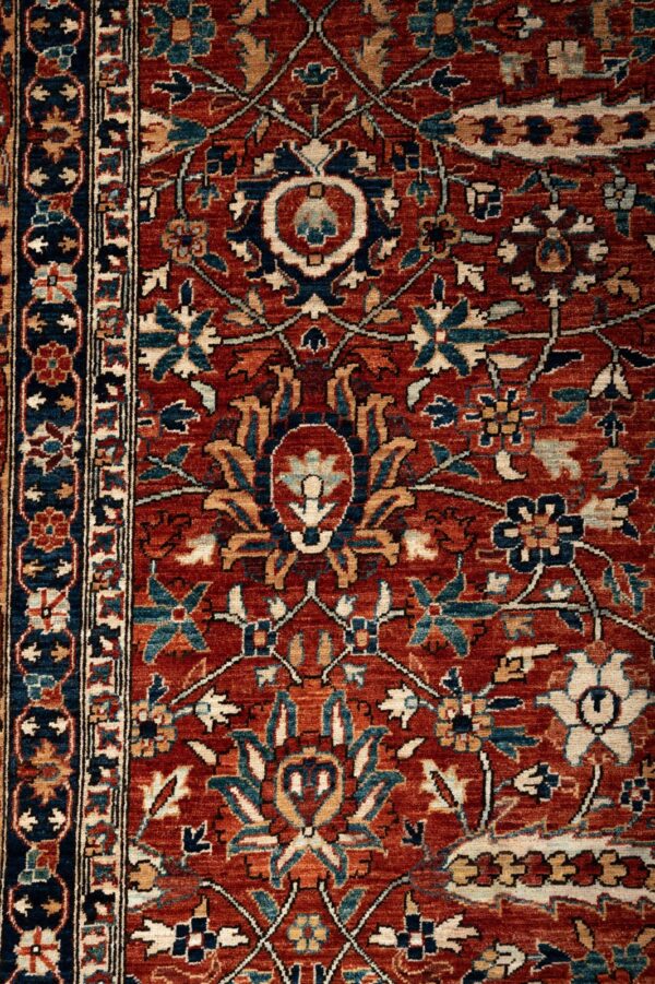 Fine Chob Rang  417cm x 251cm / 13'8'' x 8'3'' - Image 5