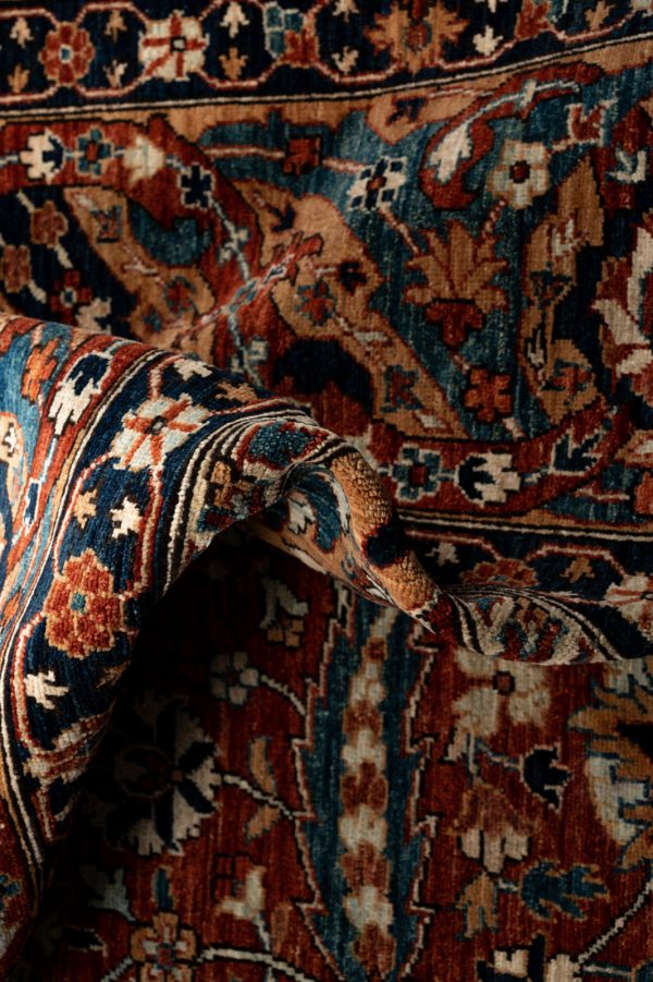 Fine Chob Rang  417cm x 251cm / 13'8'' x 8'3'' - Image 2