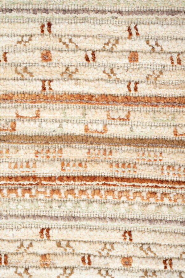 Maswak  366cm x 272cm / 12' x 8'11'' - Image 4