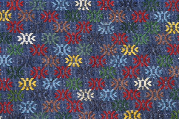 Soumak Kilim 119cm x 90cm / 3'11'' x 3' - Image 3
