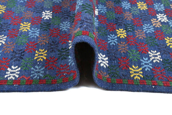 Soumak Kilim 119cm x 90cm / 3'11'' x 3' - Image 6