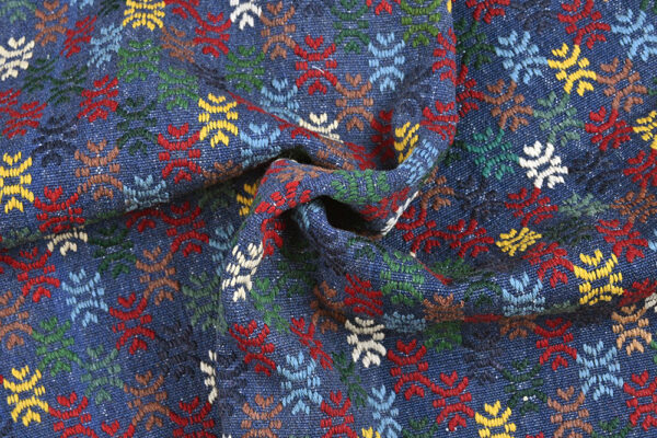 Soumak Kilim 119cm x 90cm / 3'11'' x 3' - Image 2