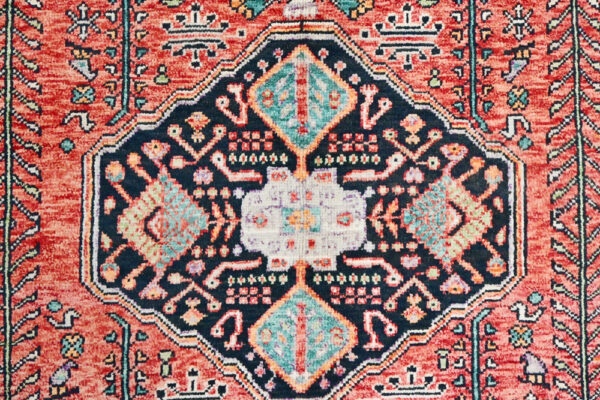 Abshar 235cm x 170cm / 7'9'' x 5'7'' - Image 3